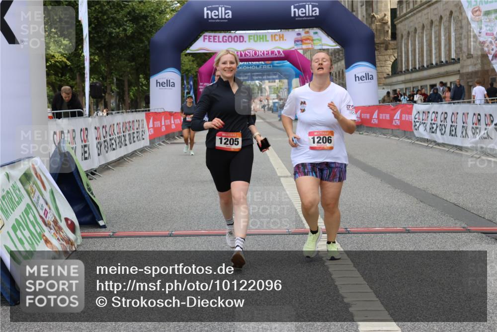 06.09.2026 - CURREX Alsterlauf Strokosch-Dieckow http://msf.ph/oto/10122096 06.09.2026 12:06:07 Ziel 1205, 1206, 1224, 4444 meine-sportfotos.de