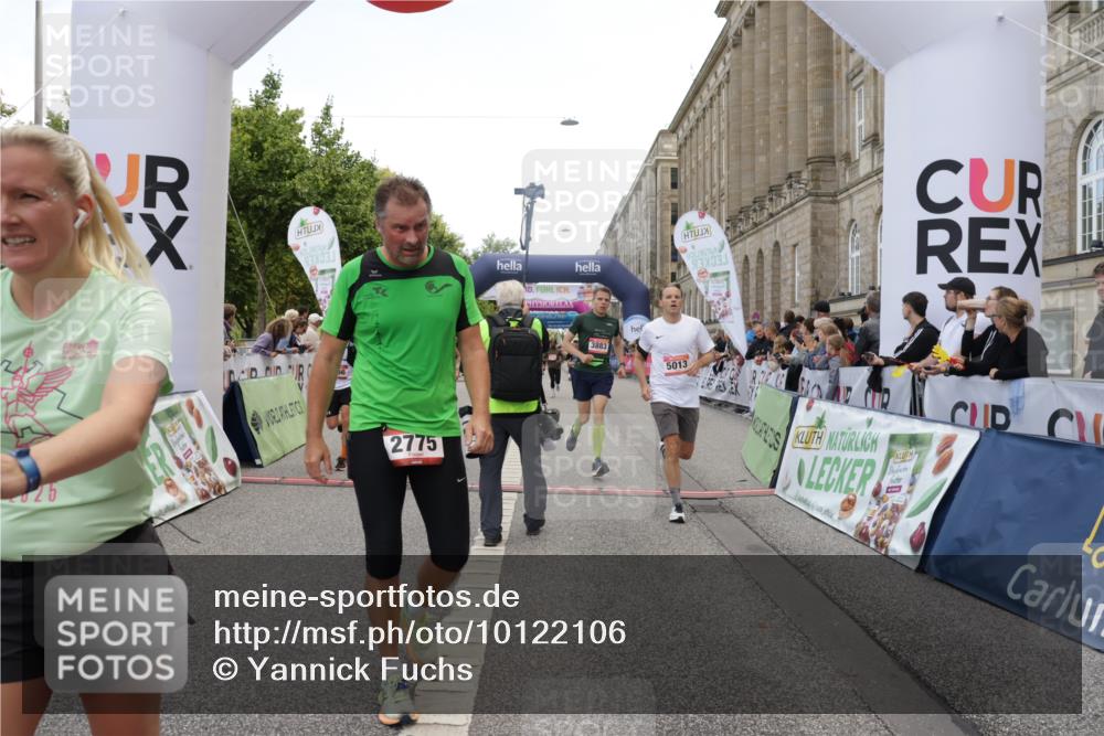 06.09.2026 - CURREX Alsterlauf Yannick Fuchs http://msf.ph/oto/10122106 06.09.2026 10:02:04 Ziel 2113, 2775, 3090, 3547, 3585, 3883, 4127, 4734, 5013, 5265, 5466, 5485, 5769, 6208, 8096 meine-sportfotos.de