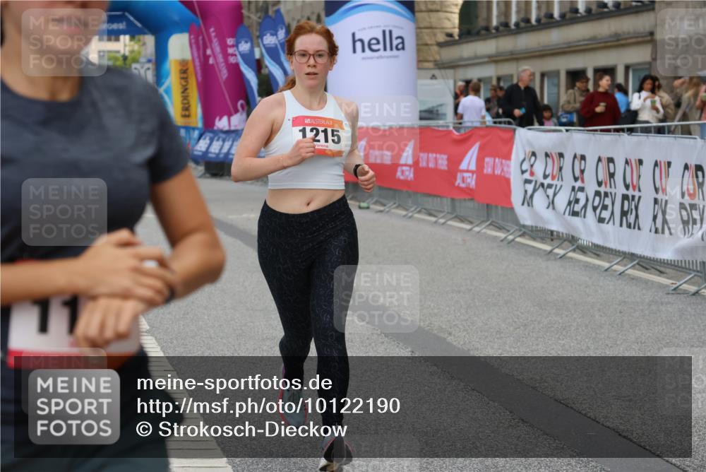 06.09.2026 - CURREX Alsterlauf Strokosch-Dieckow http://msf.ph/oto/10122190 06.09.2026 12:06:15 Ziel 1120, 1200, 1215, 1266, 4444 meine-sportfotos.de