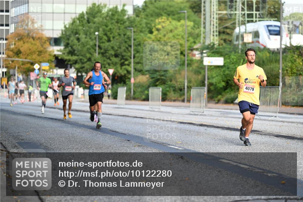 06.09.2026 - CURREX Alsterlauf Dr. Thomas Lammeyer http://msf.ph/oto/10122280 06.09.2026 09:37:24 Laufen 5429, 4175, 4079 meine-sportfotos.de