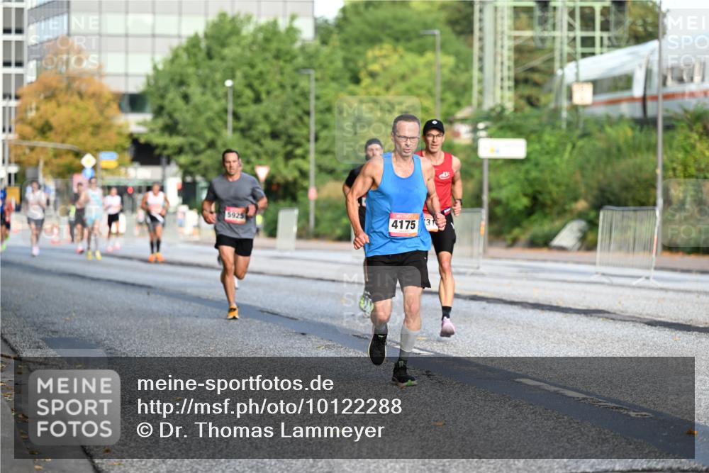 06.09.2026 - CURREX Alsterlauf Dr. Thomas Lammeyer http://msf.ph/oto/10122288 06.09.2026 09:37:27 Laufen 5925, 4175, 131 meine-sportfotos.de