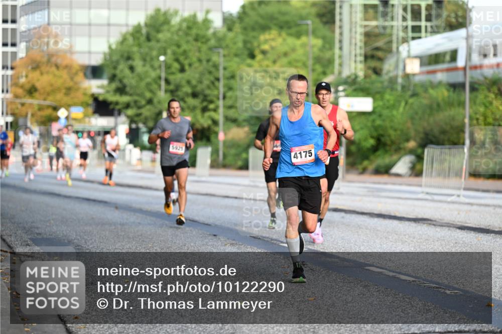 06.09.2026 - CURREX Alsterlauf Dr. Thomas Lammeyer http://msf.ph/oto/10122290 06.09.2026 09:37:27 Laufen 5925, 4175 meine-sportfotos.de