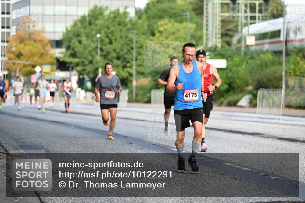 06.09.2026 - CURREX Alsterlauf Dr. Thomas Lammeyer http://msf.ph/oto/10122291 06.09.2026 09:37:27 Laufen 4175 meine-sportfotos.de