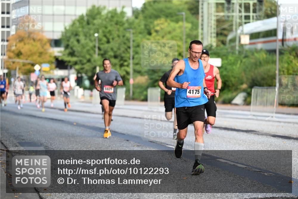 06.09.2026 - CURREX Alsterlauf Dr. Thomas Lammeyer http://msf.ph/oto/10122293 06.09.2026 09:37:27 Laufen 4175 meine-sportfotos.de