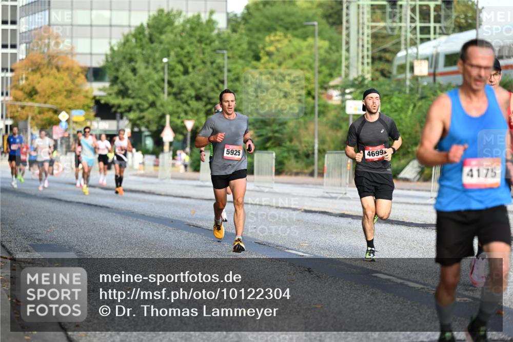 06.09.2026 - CURREX Alsterlauf Dr. Thomas Lammeyer http://msf.ph/oto/10122304 06.09.2026 09:37:28 Laufen 5925, 4699, 4175 meine-sportfotos.de