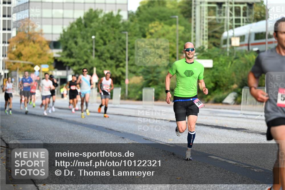 06.09.2026 - CURREX Alsterlauf Dr. Thomas Lammeyer http://msf.ph/oto/10122321 06.09.2026 09:37:31 Laufen 39, 5 meine-sportfotos.de