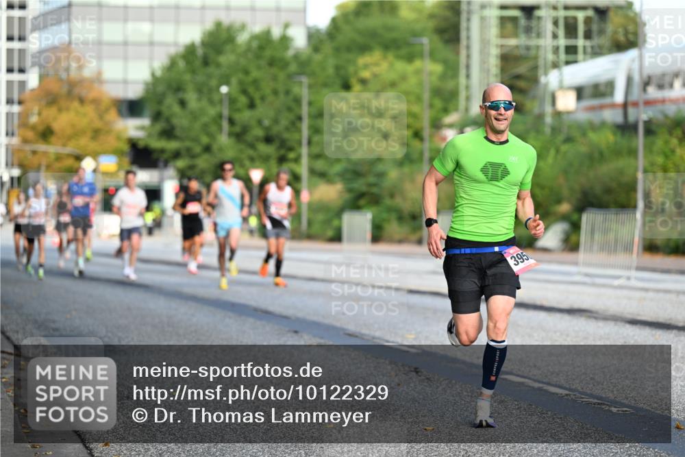 06.09.2026 - CURREX Alsterlauf Dr. Thomas Lammeyer http://msf.ph/oto/10122329 06.09.2026 09:37:32 Laufen 395 meine-sportfotos.de