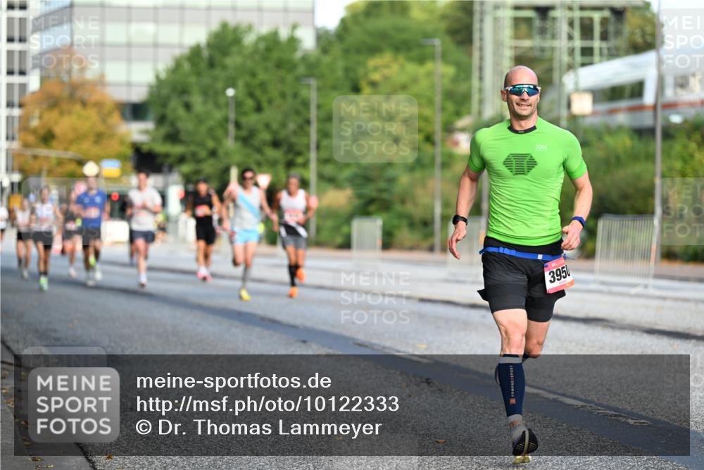 06.09.2026 - CURREX Alsterlauf Dr. Thomas Lammeyer http://msf.ph/oto/10122333 06.09.2026 09:37:32 Laufen 3950 meine-sportfotos.de