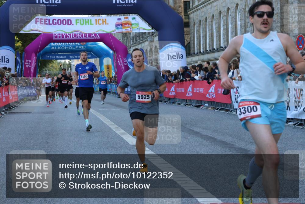 06.09.2026 - CURREX Alsterlauf Strokosch-Dieckow http://msf.ph/oto/10122352 06.09.2026 09:40:09 Ziel 2211, 2831, 3300, 5150, 5925 meine-sportfotos.de