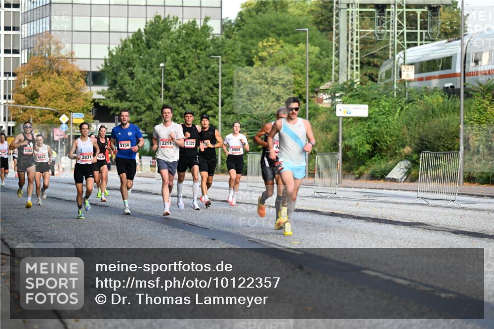 06.09.2026 - CURREX Alsterlauf Dr. Thomas Lammeyer http://msf.ph/oto/10122357 06.09.2026 09:37:35 Laufen 5150, 2211, 5322, 9, 5302, 5989, 6222, 2831, 5828, 287 meine-sportfotos.de