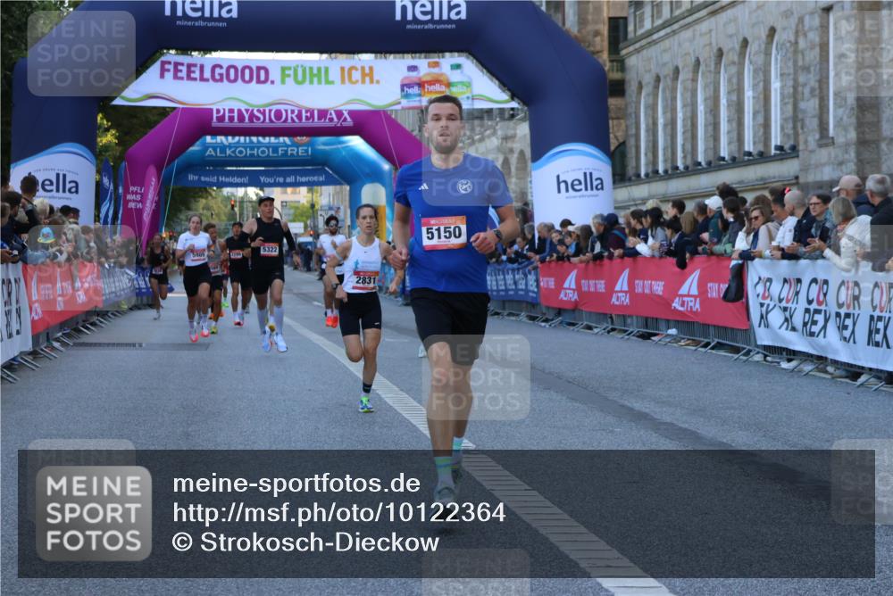 06.09.2026 - CURREX Alsterlauf Strokosch-Dieckow http://msf.ph/oto/10122364 06.09.2026 09:40:11 Ziel 2211, 2831, 3300, 5150, 5322, 5925, 6026 meine-sportfotos.de