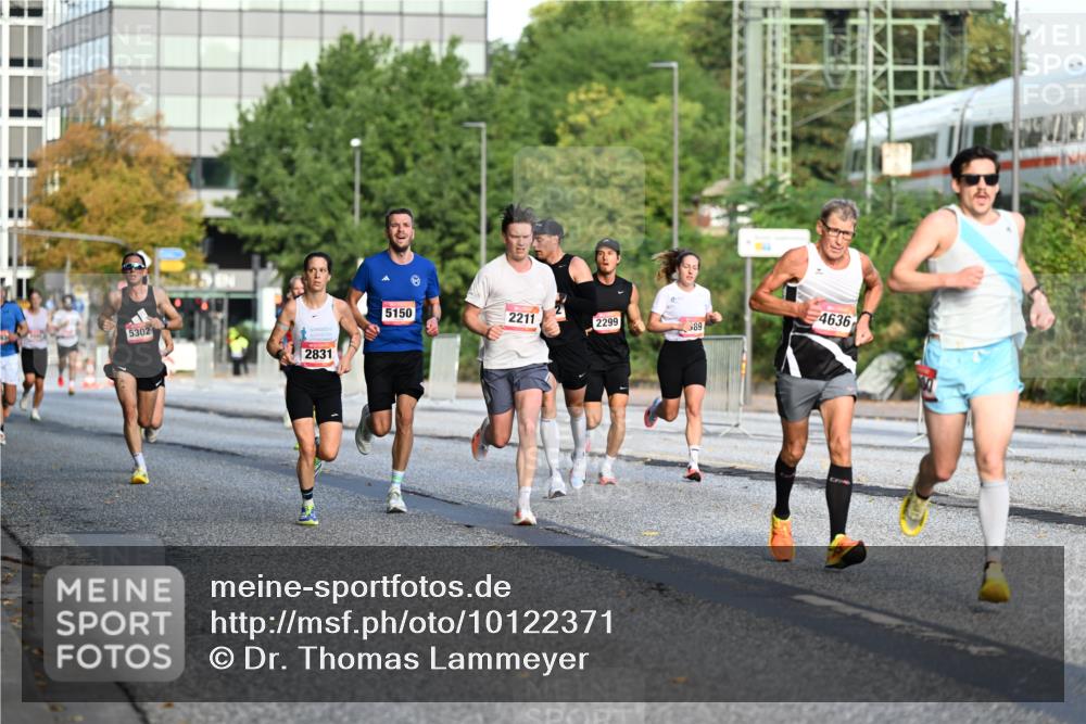 06.09.2026 - CURREX Alsterlauf Dr. Thomas Lammeyer http://msf.ph/oto/10122371 06.09.2026 09:37:37 Laufen 5302, 2831, 5150, 2211, 4636, 2299, 89 meine-sportfotos.de