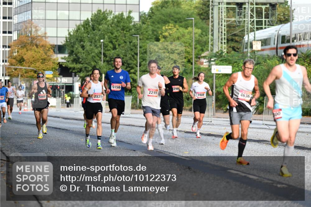 06.09.2026 - CURREX Alsterlauf Dr. Thomas Lammeyer http://msf.ph/oto/10122373 06.09.2026 09:37:37 Laufen 783, 5302, 5150, 2299, 2211, 5989, 4636, 2831 meine-sportfotos.de