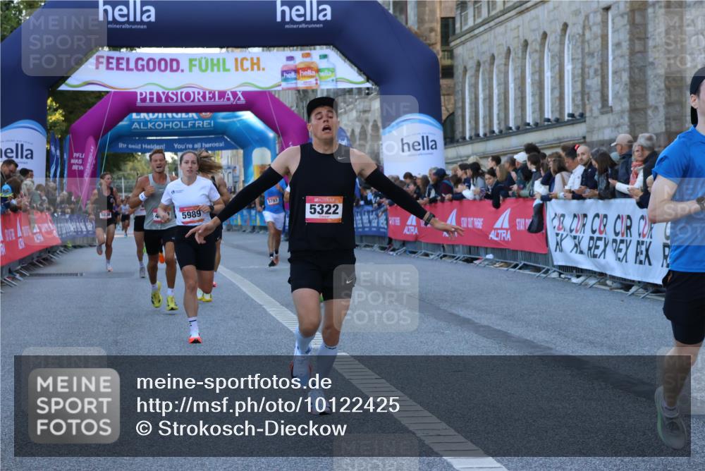 06.09.2026 - CURREX Alsterlauf Strokosch-Dieckow http://msf.ph/oto/10122425 06.09.2026 09:40:15 Ziel 2299, 2831, 3300, 4569, 5150, 5302, 5322, 5399, 5783, 5925, 5989, 6026, 6222 meine-sportfotos.de