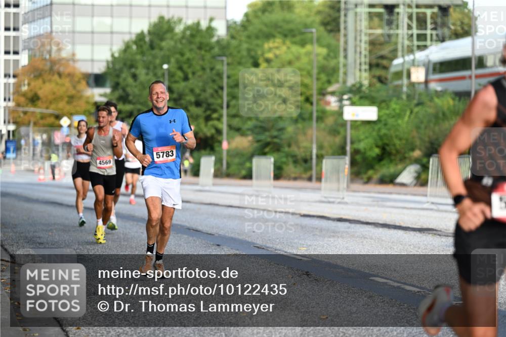 06.09.2026 - CURREX Alsterlauf Dr. Thomas Lammeyer http://msf.ph/oto/10122435 06.09.2026 09:37:44 Laufen 4569, 5783 meine-sportfotos.de