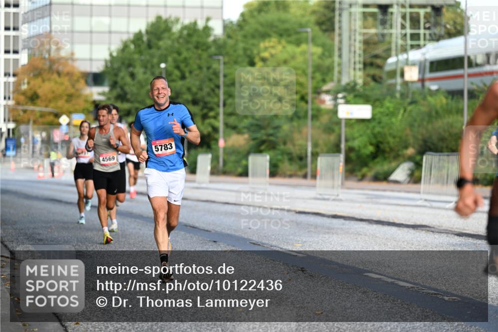 06.09.2026 - CURREX Alsterlauf Dr. Thomas Lammeyer http://msf.ph/oto/10122436 06.09.2026 09:37:44 Laufen 5783, 4569 meine-sportfotos.de