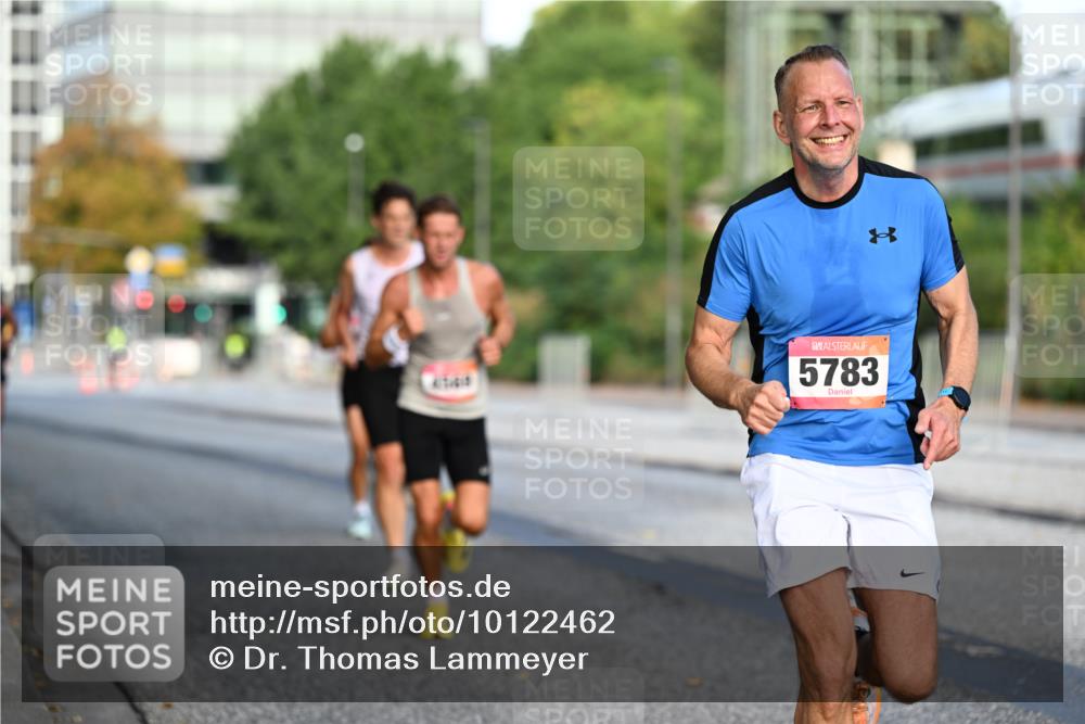 06.09.2026 - CURREX Alsterlauf Dr. Thomas Lammeyer http://msf.ph/oto/10122462 06.09.2026 09:37:46 Laufen 5783 meine-sportfotos.de