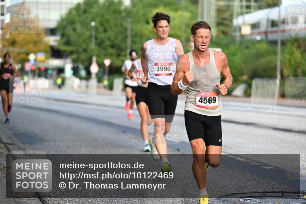06.09.2026 - CURREX Alsterlauf Dr. Thomas Lammeyer http://msf.ph/oto/10122469 06.09.2026 09:37:48 Laufen 3990, 4569 meine-sportfotos.de