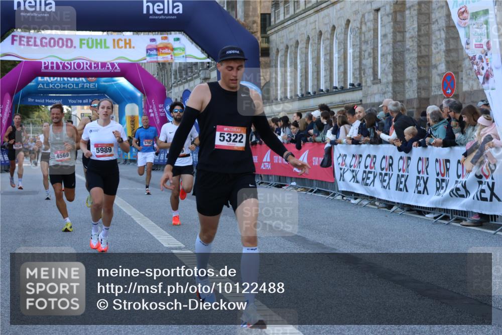 06.09.2026 - CURREX Alsterlauf Strokosch-Dieckow http://msf.ph/oto/10122488 06.09.2026 09:40:15 Ziel 2299, 2831, 3300, 4569, 5150, 5302, 5322, 5399, 5783, 5925, 5989, 6026, 6222 meine-sportfotos.de