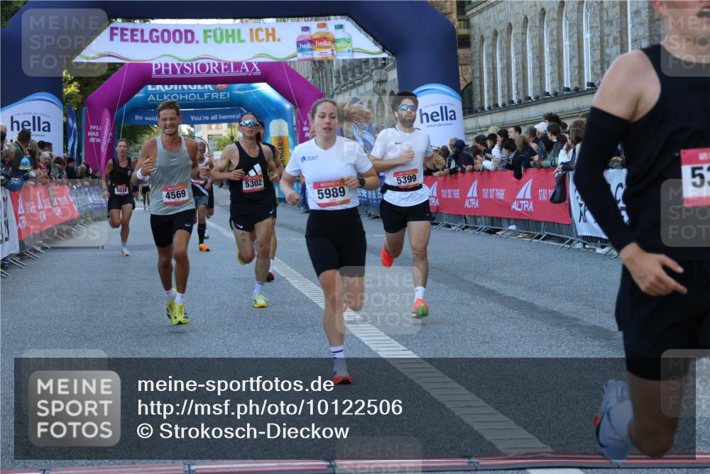 06.09.2026 - CURREX Alsterlauf Strokosch-Dieckow http://msf.ph/oto/10122506 06.09.2026 09:40:16 Ziel 2299, 2831, 3300, 4569, 5150, 5302, 5322, 5399, 5783, 5828, 5925, 5989, 6026, 6222 meine-sportfotos.de