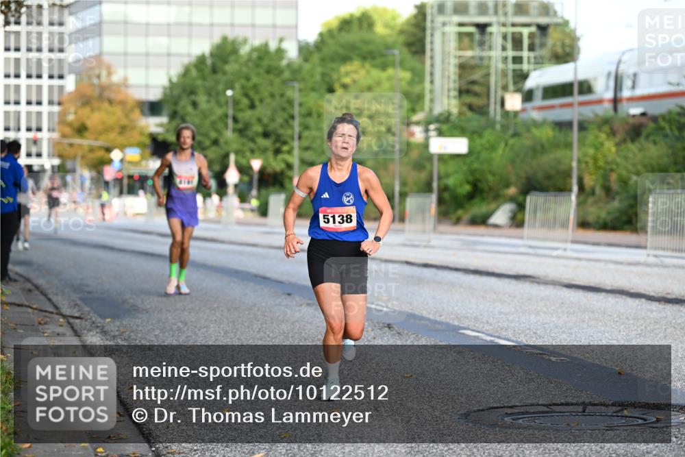 06.09.2026 - CURREX Alsterlauf Dr. Thomas Lammeyer http://msf.ph/oto/10122512 06.09.2026 09:37:57 Laufen 5138 meine-sportfotos.de