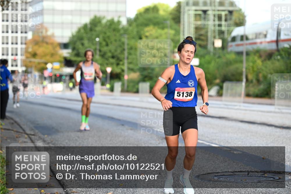 06.09.2026 - CURREX Alsterlauf Dr. Thomas Lammeyer http://msf.ph/oto/10122521 06.09.2026 09:37:58 Laufen 5138 meine-sportfotos.de