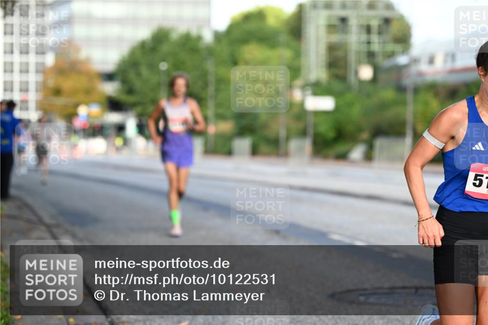 06.09.2026 - CURREX Alsterlauf Dr. Thomas Lammeyer http://msf.ph/oto/10122531 06.09.2026 09:37:59 Laufen 57 meine-sportfotos.de