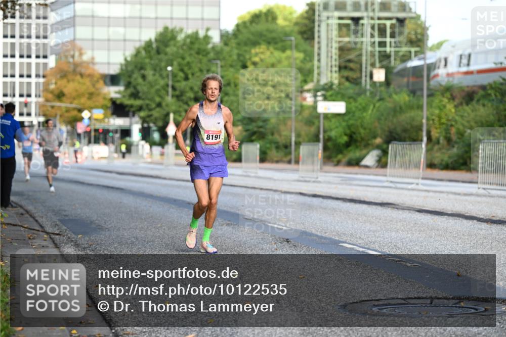 06.09.2026 - CURREX Alsterlauf Dr. Thomas Lammeyer http://msf.ph/oto/10122535 06.09.2026 09:37:59 Laufen 8191 meine-sportfotos.de