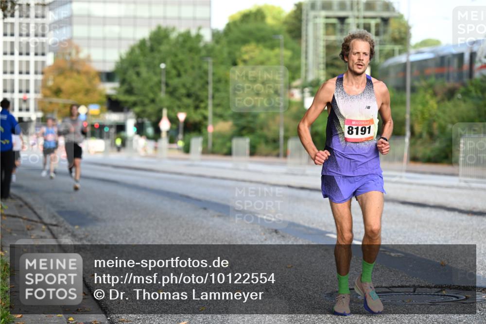 06.09.2026 - CURREX Alsterlauf Dr. Thomas Lammeyer http://msf.ph/oto/10122554 06.09.2026 09:38:01 Laufen 8191 meine-sportfotos.de