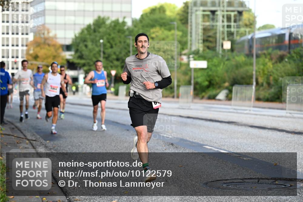 06.09.2026 - CURREX Alsterlauf Dr. Thomas Lammeyer http://msf.ph/oto/10122579 06.09.2026 09:38:06 Laufen  meine-sportfotos.de