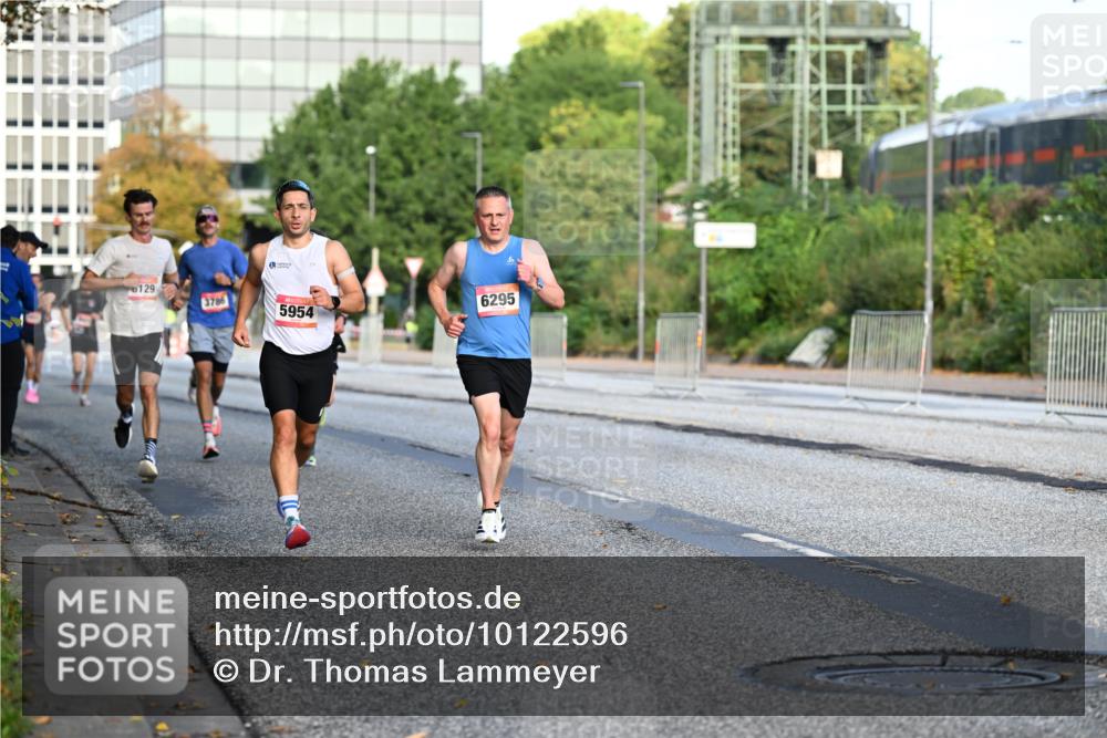 06.09.2026 - CURREX Alsterlauf Dr. Thomas Lammeyer http://msf.ph/oto/10122596 06.09.2026 09:38:07 Laufen 129, 3786, 5954, 6295 meine-sportfotos.de