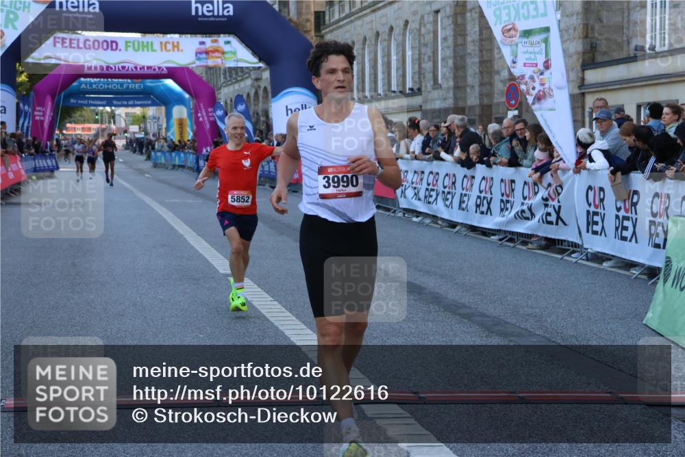 06.09.2026 - CURREX Alsterlauf Strokosch-Dieckow http://msf.ph/oto/10122616 06.09.2026 09:40:24 Ziel 2299, 3990, 4569, 4636, 5302, 5399, 5783, 5828, 5852, 5989, 6222 meine-sportfotos.de