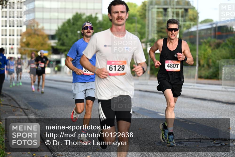 06.09.2026 - CURREX Alsterlauf Dr. Thomas Lammeyer http://msf.ph/oto/10122638 06.09.2026 09:38:11 Laufen 6129, 4807 meine-sportfotos.de