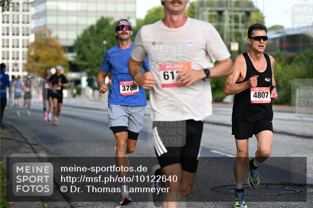 06.09.2026 - CURREX Alsterlauf Dr. Thomas Lammeyer http://msf.ph/oto/10122640 06.09.2026 09:38:11 Laufen 3786, 612, 4807 meine-sportfotos.de