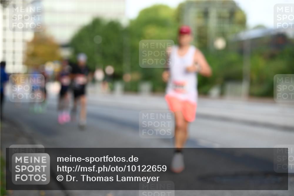 06.09.2026 - CURREX Alsterlauf Dr. Thomas Lammeyer http://msf.ph/oto/10122659 06.09.2026 09:38:13 Laufen  meine-sportfotos.de