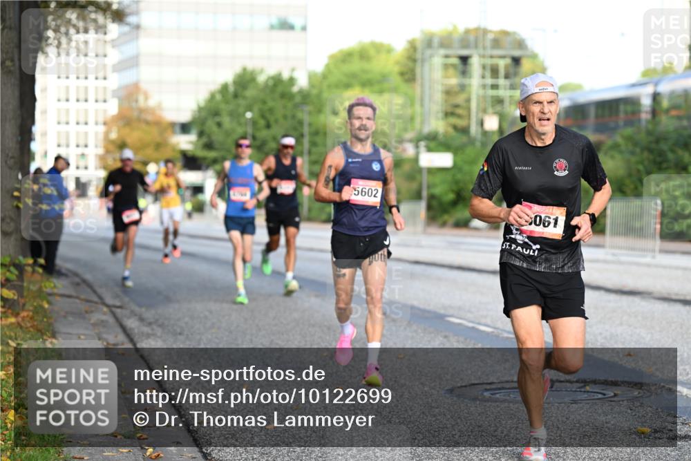 06.09.2026 - CURREX Alsterlauf Dr. Thomas Lammeyer http://msf.ph/oto/10122699 06.09.2026 09:38:17 Laufen 5602, 5061 meine-sportfotos.de