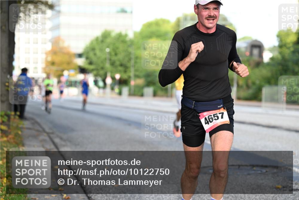 06.09.2026 - CURREX Alsterlauf Dr. Thomas Lammeyer http://msf.ph/oto/10122750 06.09.2026 09:38:22 Laufen 4657 meine-sportfotos.de