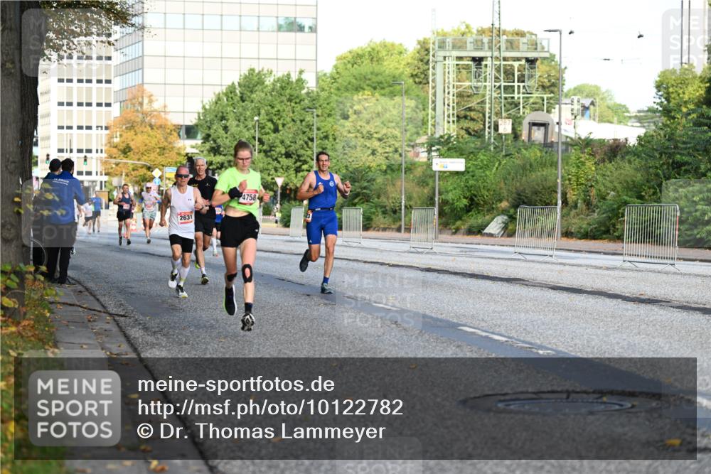06.09.2026 - CURREX Alsterlauf Dr. Thomas Lammeyer http://msf.ph/oto/10122782 06.09.2026 09:38:26 Laufen 2631, 4758 meine-sportfotos.de