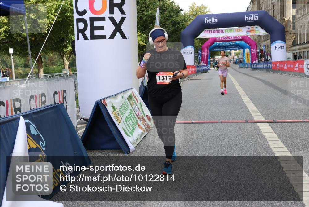 06.09.2026 - CURREX Alsterlauf Strokosch-Dieckow http://msf.ph/oto/10122814 06.09.2026 12:08:25 Ziel 1061, 1306, 1317, 3755, 8202 meine-sportfotos.de