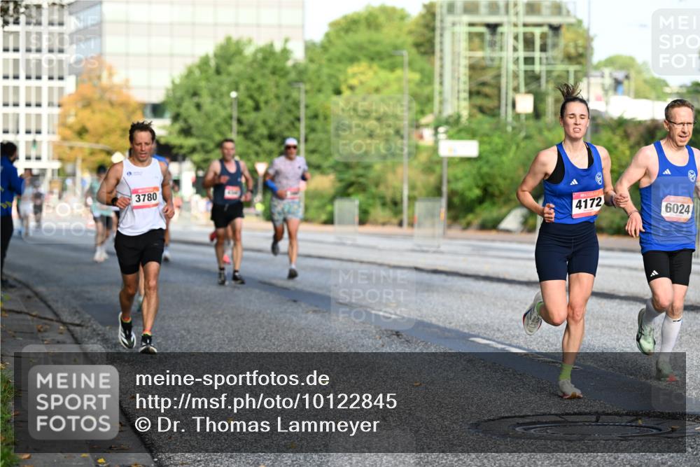 06.09.2026 - CURREX Alsterlauf Dr. Thomas Lammeyer http://msf.ph/oto/10122845 06.09.2026 09:38:33 Laufen 3780, 10, 4172, 6024 meine-sportfotos.de