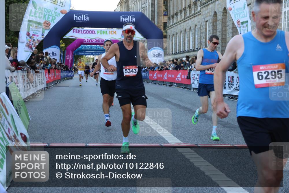 06.09.2026 - CURREX Alsterlauf Strokosch-Dieckow http://msf.ph/oto/10122846 06.09.2026 09:40:51 Ziel 3786, 4657, 4807, 5343, 5383, 5768, 5954, 5956, 6129, 6196, 6295 meine-sportfotos.de