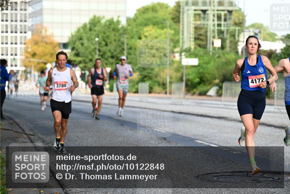 06.09.2026 - CURREX Alsterlauf Dr. Thomas Lammeyer http://msf.ph/oto/10122848 06.09.2026 09:38:34 Laufen 3780, 4172 meine-sportfotos.de