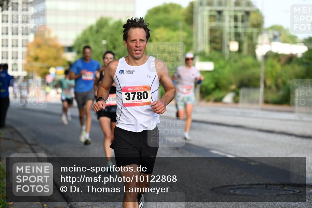 06.09.2026 - CURREX Alsterlauf Dr. Thomas Lammeyer http://msf.ph/oto/10122868 06.09.2026 09:38:36 Laufen 3780 meine-sportfotos.de
