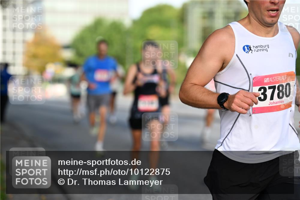 06.09.2026 - CURREX Alsterlauf Dr. Thomas Lammeyer http://msf.ph/oto/10122875 06.09.2026 09:38:36 Laufen 3780 meine-sportfotos.de