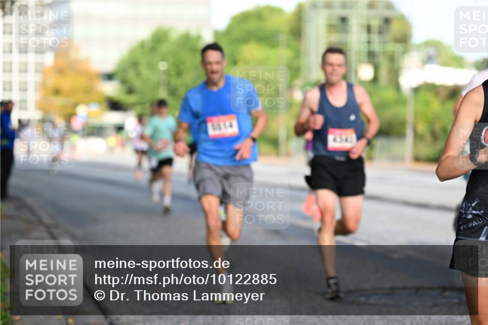 06.09.2026 - CURREX Alsterlauf Dr. Thomas Lammeyer http://msf.ph/oto/10122885 06.09.2026 09:38:38 Laufen 6614 meine-sportfotos.de