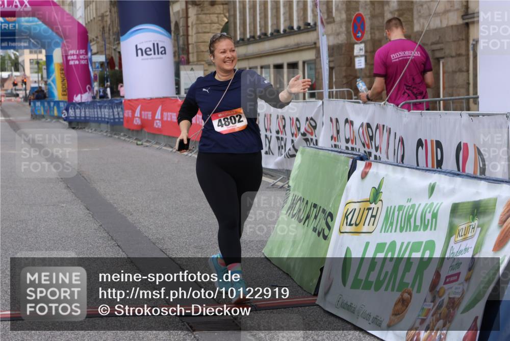 06.09.2026 - CURREX Alsterlauf Strokosch-Dieckow http://msf.ph/oto/10122919 06.09.2026 12:08:51 Ziel 4802 meine-sportfotos.de