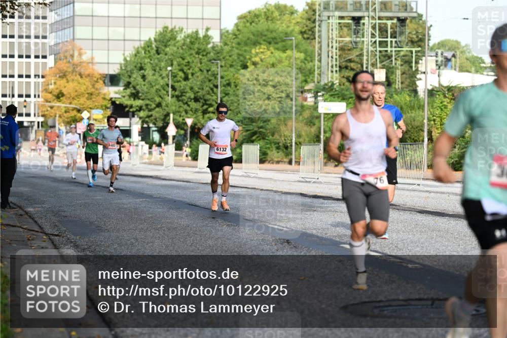 06.09.2026 - CURREX Alsterlauf Dr. Thomas Lammeyer http://msf.ph/oto/10122925 06.09.2026 09:38:42 Laufen 1483, 6132, 76 meine-sportfotos.de