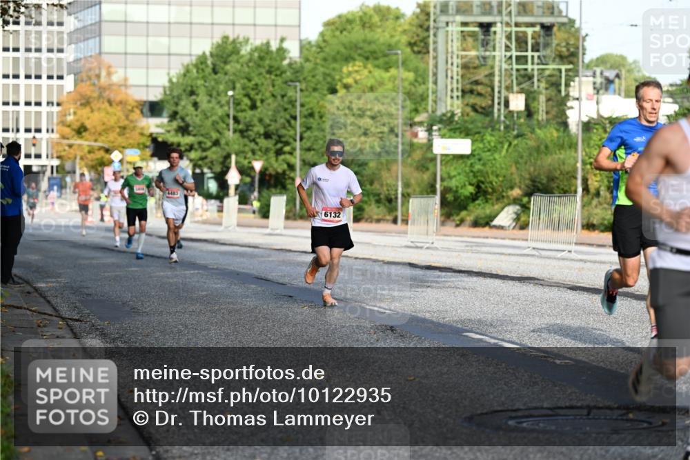 06.09.2026 - CURREX Alsterlauf Dr. Thomas Lammeyer http://msf.ph/oto/10122935 06.09.2026 09:38:42 Laufen 6132 meine-sportfotos.de