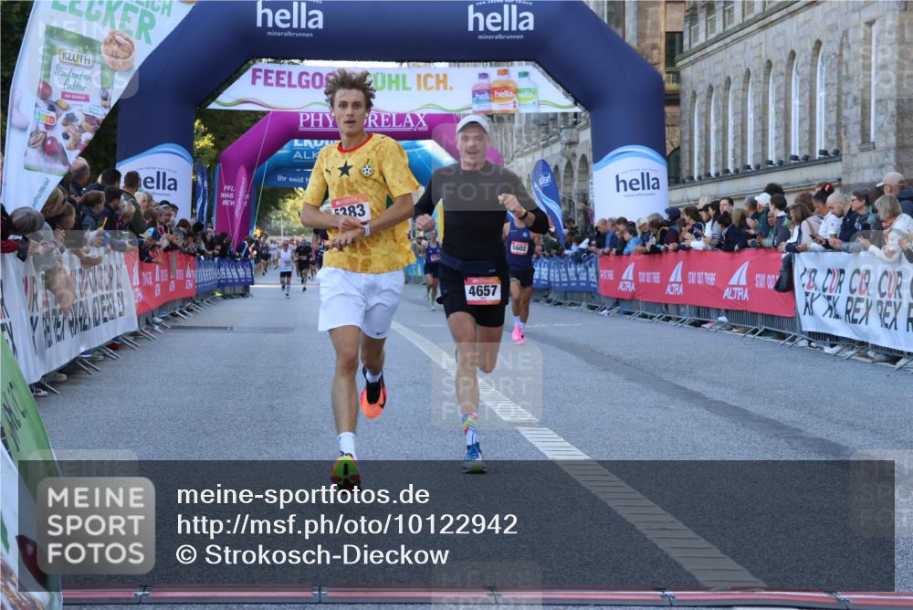 06.09.2026 - CURREX Alsterlauf Strokosch-Dieckow http://msf.ph/oto/10122942 06.09.2026 09:40:55 Ziel 3786, 4657, 4807, 5343, 5383, 5602, 5768, 5954, 6295 meine-sportfotos.de