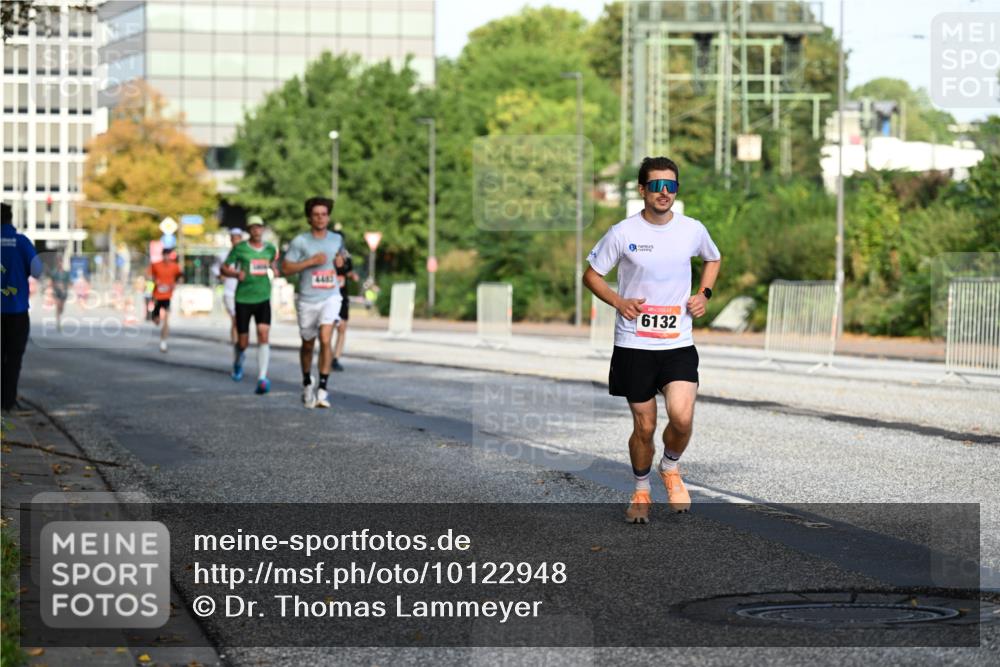 06.09.2026 - CURREX Alsterlauf Dr. Thomas Lammeyer http://msf.ph/oto/10122948 06.09.2026 09:38:44 Laufen 4443, 6132 meine-sportfotos.de